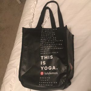 Lulu lemon bag